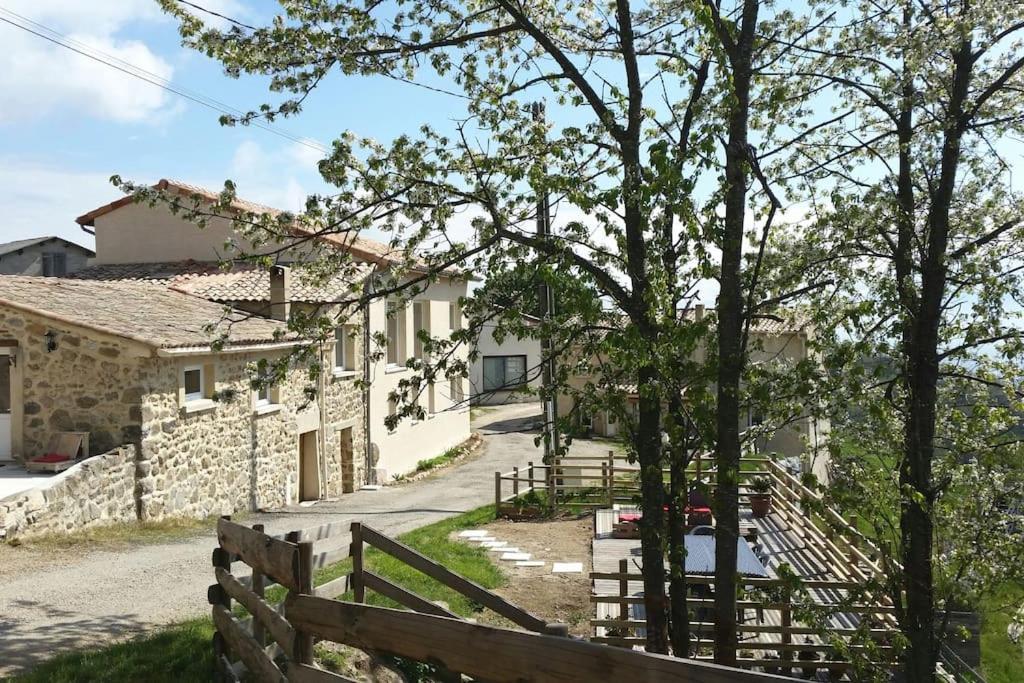 Gite Les Cadichons De La Grange Saint-Péray Exterior foto